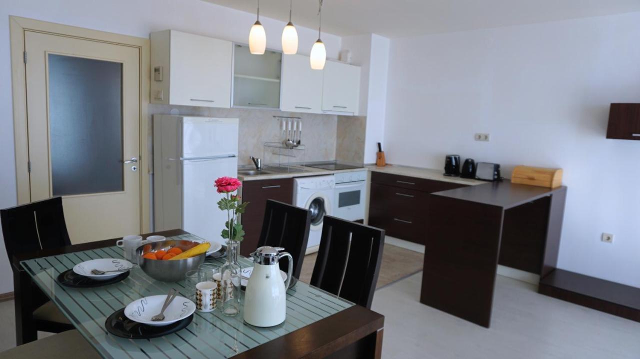 Апартаменти Свети Георги - Saint George Apartments Kavarna Luaran gambar