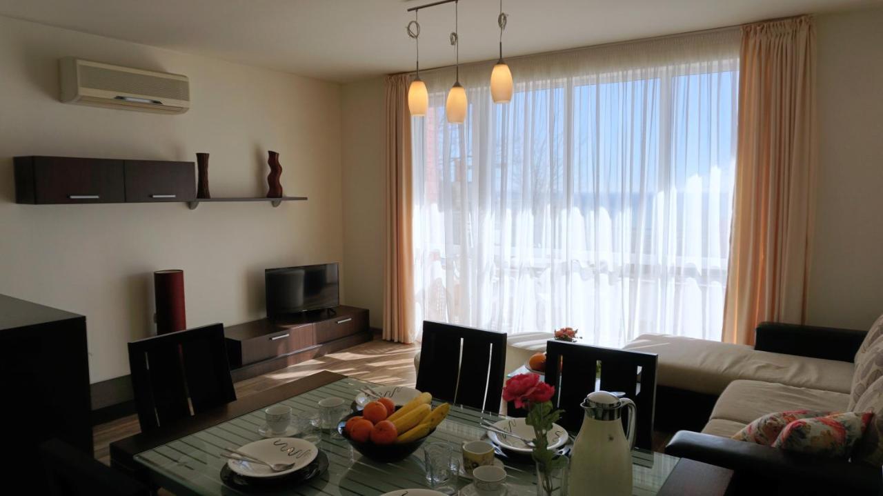 Апартаменти Свети Георги - Saint George Apartments Kavarna Luaran gambar